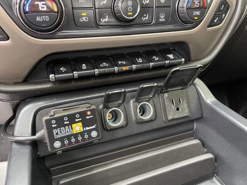 Used 2016 GMC Sierra 2500 Denali w/ Duramax Plus Package image 26