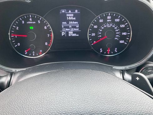 Used 2015 Kia Forte Koup SX image 13