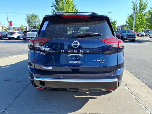 New 2026 Nissan Rogue Platinum AWD/4WD image 7