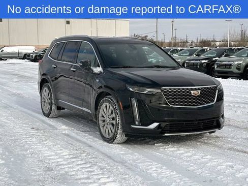 Used 2023 Cadillac XT6 Premium Luxury w/ Technology Package image 8