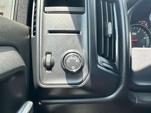 Used 2015 Chevrolet Silverado 3500 W/T w/ WT Convenience Package AWD/4WD image 36