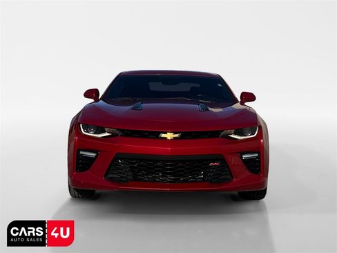 Used 2016 Chevrolet Camaro SS image 2