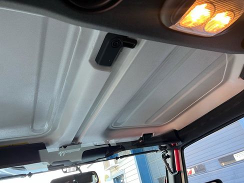 Used 2017 Jeep Wrangler Rubicon image 19