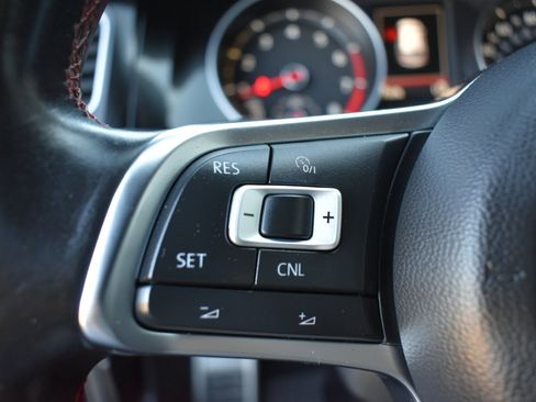 Used 2017 Volkswagen GTI S image 15