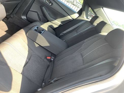 Used 2024 Honda Accord Sport image 10