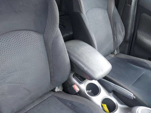 Used 2013 Nissan Juke SV AWD/4WD image 8
