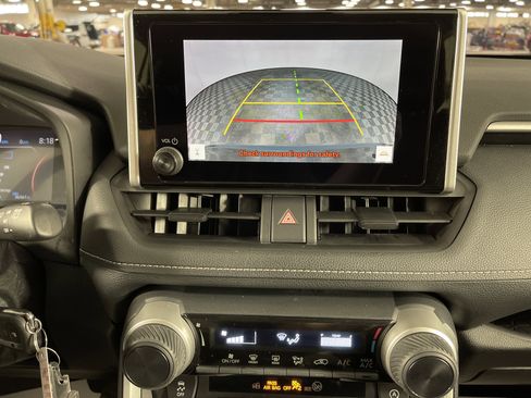 Used 2024 Toyota RAV4 LE image 22