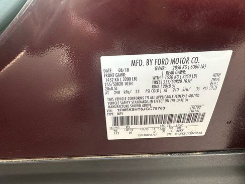 Used 2018 Ford Explorer Platinum image 9