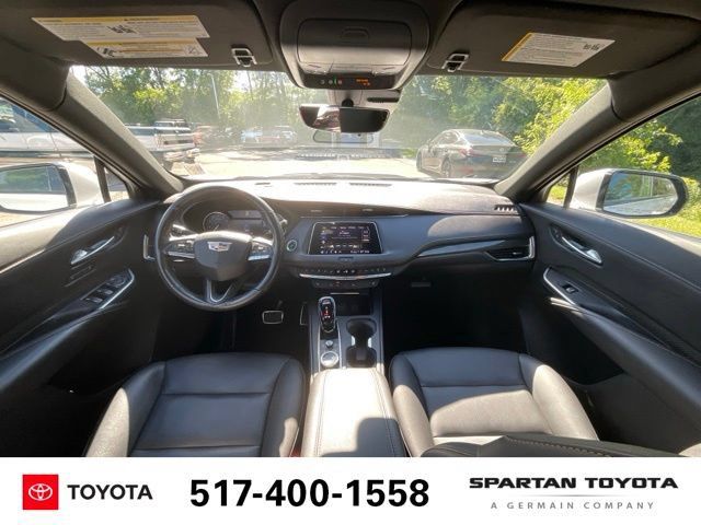 Used 2022 Cadillac XT4 Sport w/ Enhanced Visibility Package AWD/4WD image 15