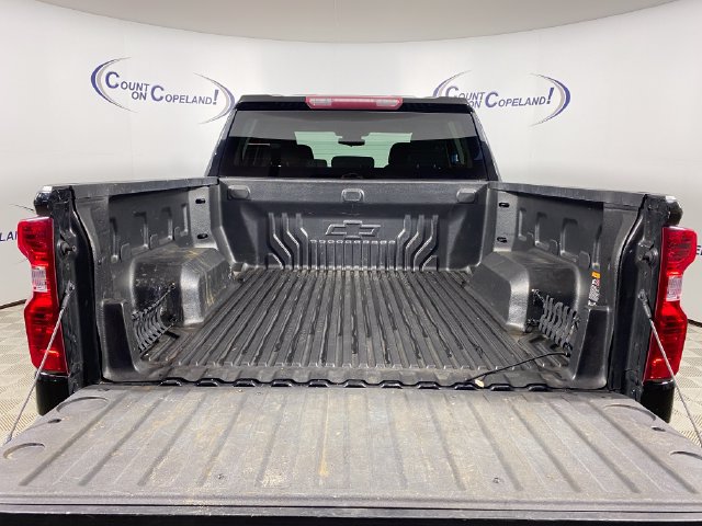 Certified 2022 Chevrolet Silverado 1500 Custom Trail Boss AWD/4WD image 25