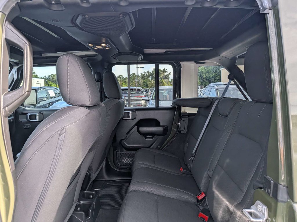 Used 2023 Jeep Wrangler Unlimited Sport w/ Sun And Sound Package AWD/4WD image 14