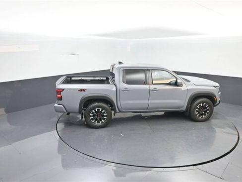 Used 2022 Nissan Frontier PRO-4X image 20