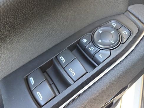 New 2026 GMC Sierra 2500 AT4 w/ AT4 Premium Plus Package image 16