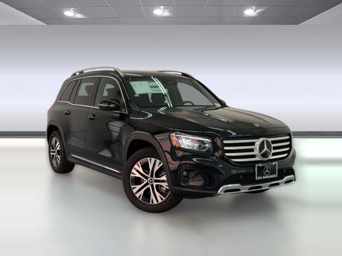 New 2026 Mercedes-Benz GLB 250 image 6