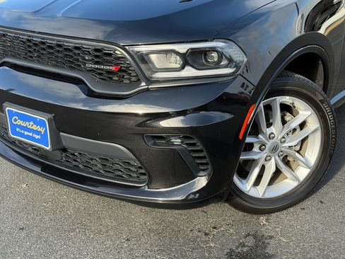 Used 2024 Dodge Durango GT AWD/4WD image 3