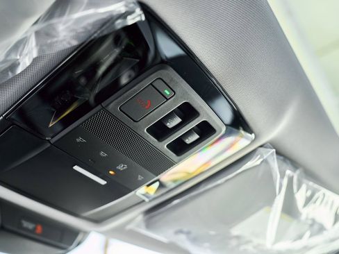 New 2026 Mitsubishi Outlander SE image 57