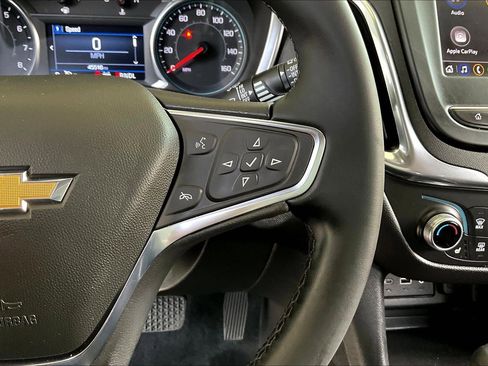 Used 2024 Chevrolet Equinox LT image 12