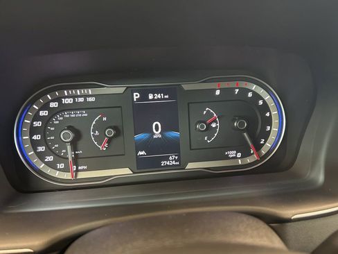 Used 2024 Hyundai Santa Cruz SEL AWD/4WD image 10