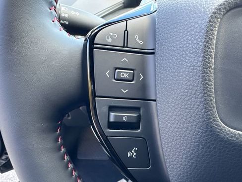 New 2026 Toyota Prius Plug-In Hybrid image 27