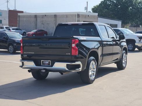 Used 2024 Chevrolet Silverado 1500 LTZ AWD/4WD image 14