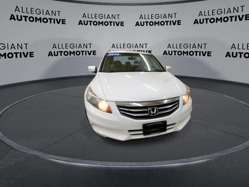 Used 2011 Honda Accord LX-P image 5