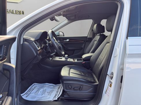 Used 2019 Audi Q5 2.0T Premium image 9