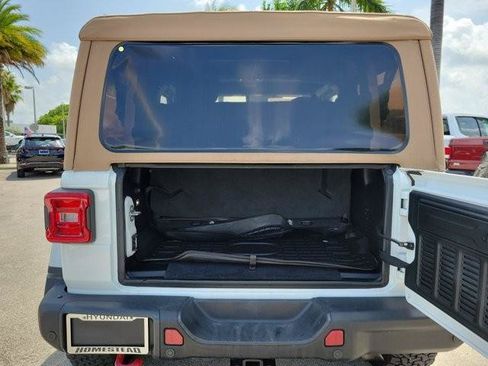 Used 2020 Jeep Wrangler Rubicon w/ Steel Bumper Group AWD/4WD image 12