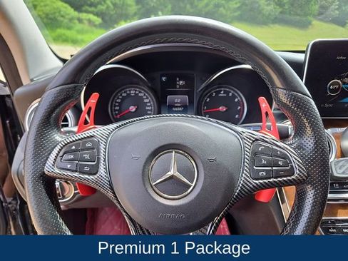 Used 2015 Mercedes-Benz C 300 4MATIC Sedan image 4