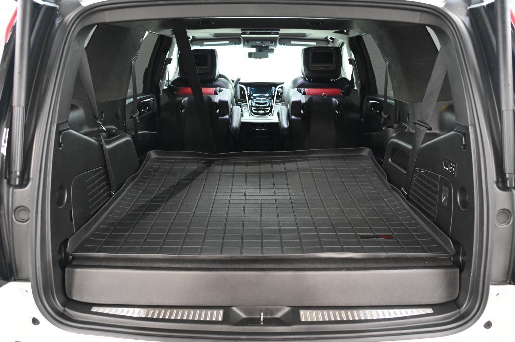 Used 2018 Cadillac Escalade Platinum AWD/4WD image 48