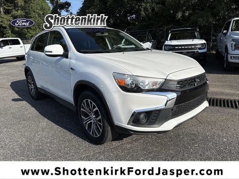 Used 2019 Mitsubishi Outlander Sport ES FWD image 1