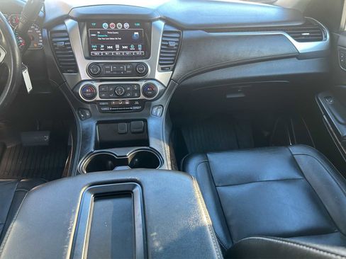 Used 2019 Chevrolet Tahoe LT image 14