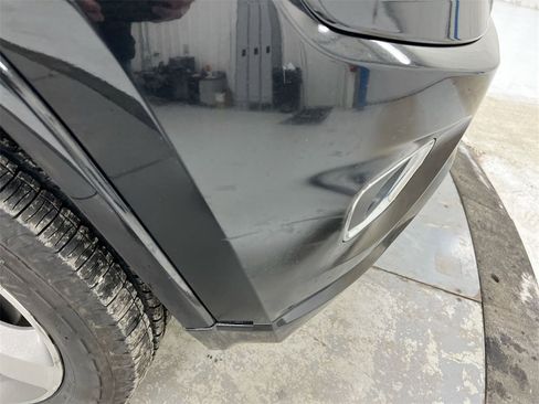 Used 2015 Jeep Grand Cherokee Overland image 30