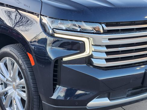 Used 2022 Chevrolet Tahoe High Country w/ Max Trailering Package image 5
