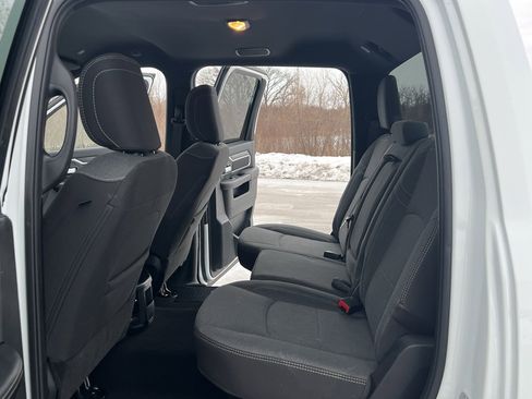 Used 2024 RAM 2500 Big Horn w/ Night Edition image 38