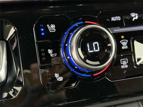 New 2026 GMC Sierra 2500 Denali Ultimate AWD/4WD image 29