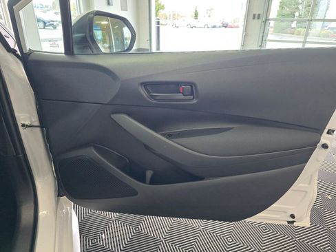 Used 2024 Toyota Corolla LE image 43