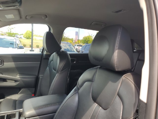 Certified 2025 Kia Sorento S AWD/4WD image 24