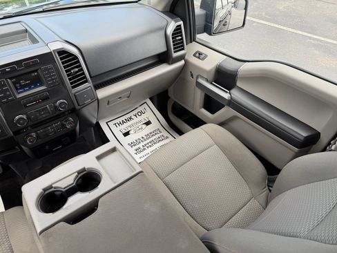 Used 2017 Ford F150 XLT RWD image 16