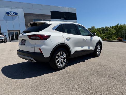 Used 2023 Ford Escape Active w/ Tech Pack #2 AWD/4WD image 17
