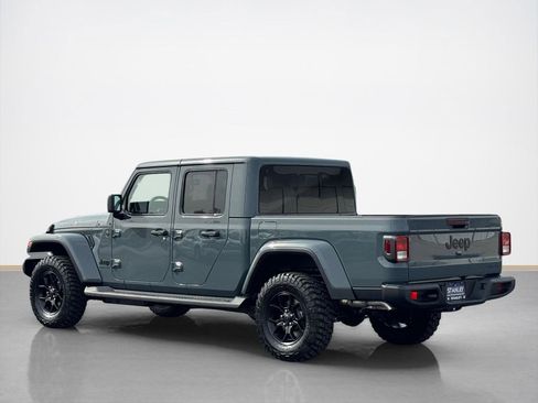 New 2026 Jeep Gladiator Sport image 5