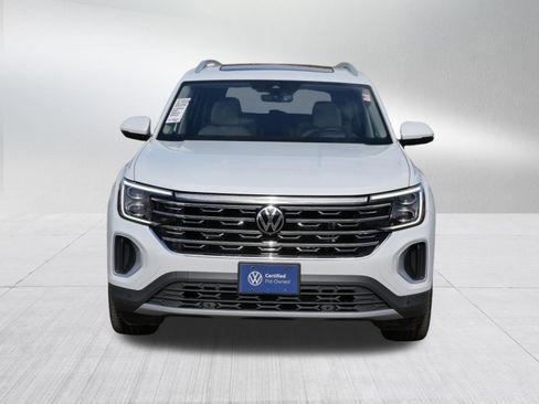 Certified 2025 Volkswagen Atlas SEL image 2