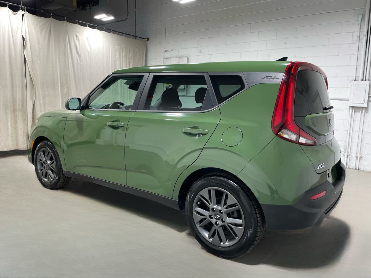 Used 2020 Kia Soul EX FWD image 4