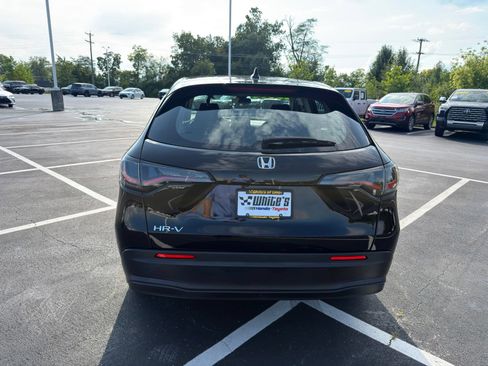 Used 2024 Honda HR-V LX image 4