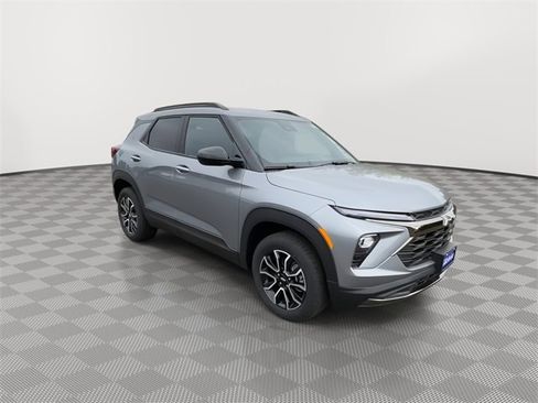 New 2025 Chevrolet TrailBlazer ACTIV w/ Convenience Package image 2