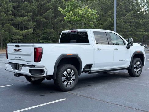 Used 2026 GMC Sierra 2500 Denali w/ Denali Reserve Package AWD/4WD image 8