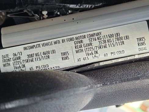 Used 2013 Ford E-350 and Econoline 350 Super Duty w/ Air Conditioning Prep Pkg image 34