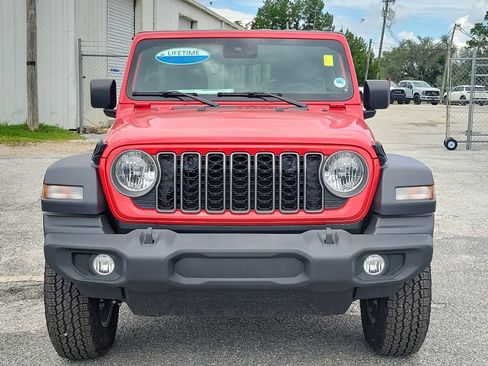 Used 2025 Jeep Wrangler Unlimited Sport AWD/4WD image 8