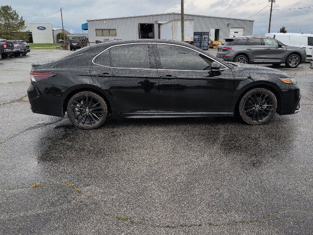 Used 2024 Toyota Camry XSE w/ Cold Weather Package FWD image 5