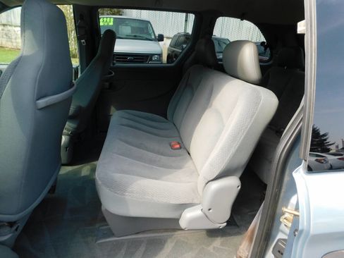 Used 2005 Dodge Caravan SE w/ Popular Equipment Group image 6