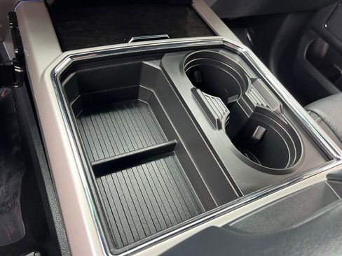 Used 2022 Ford F250 Lariat w/ Lariat Value Package image 46